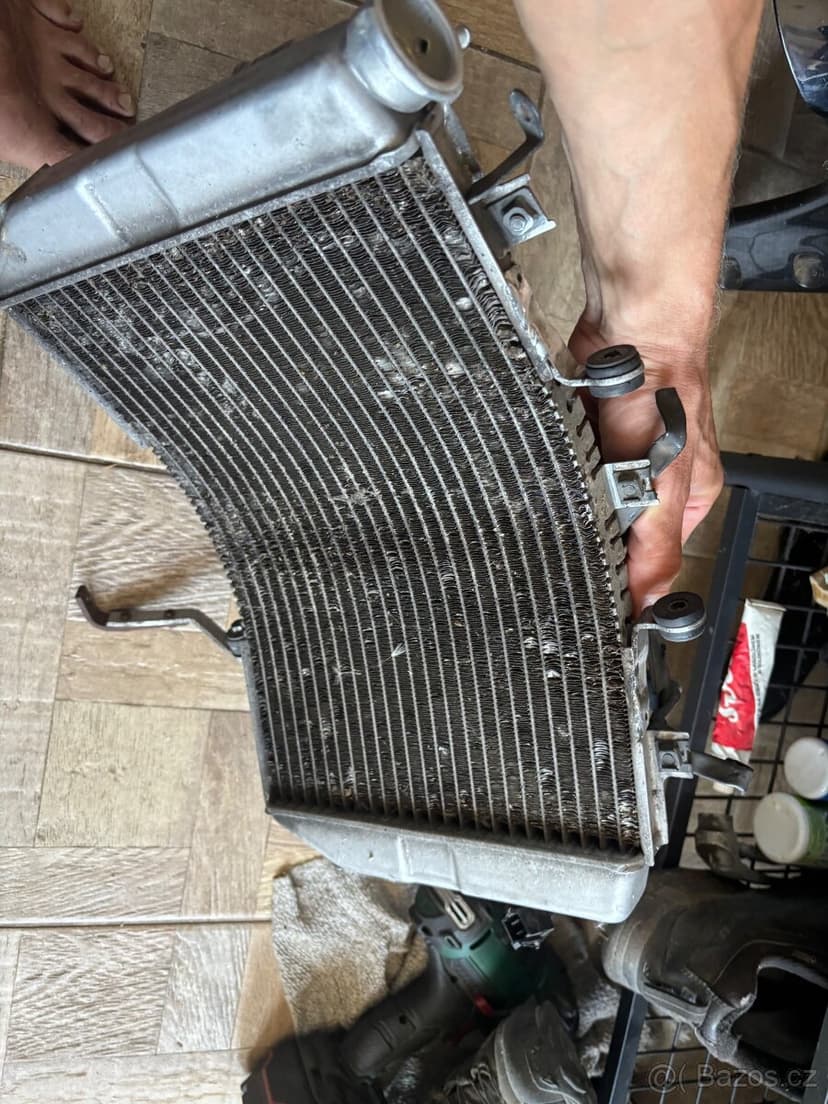 Chladic na Kawasaki Zx6R Ninja 03-04