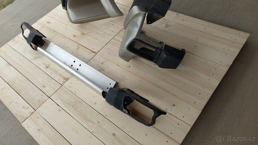 Nissan Patrol Y61 -  Nárazník zadní Wagoon