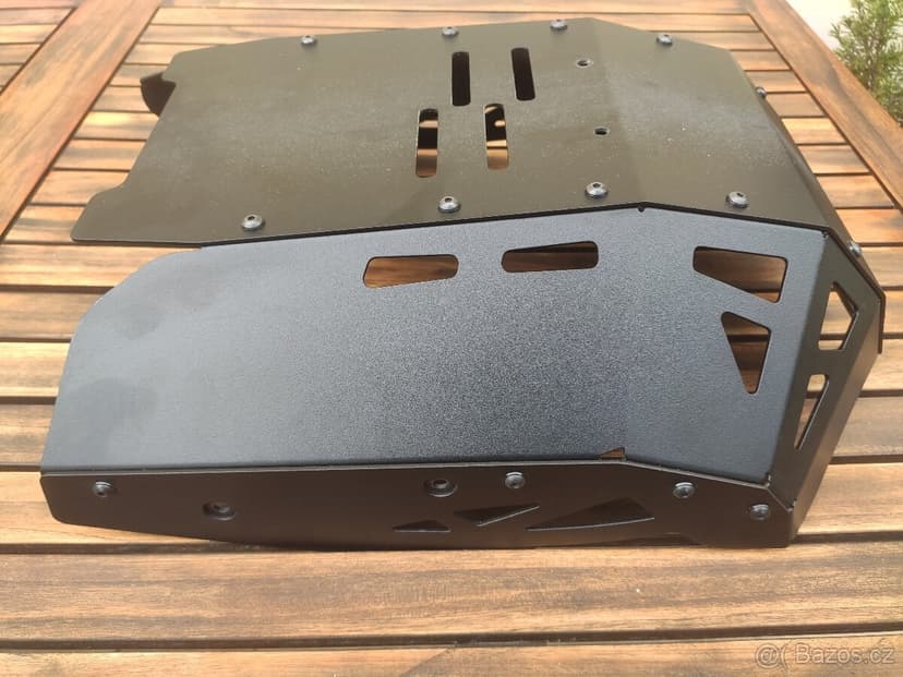 Kryt motoru YAMAHA MT-09 /Tracer