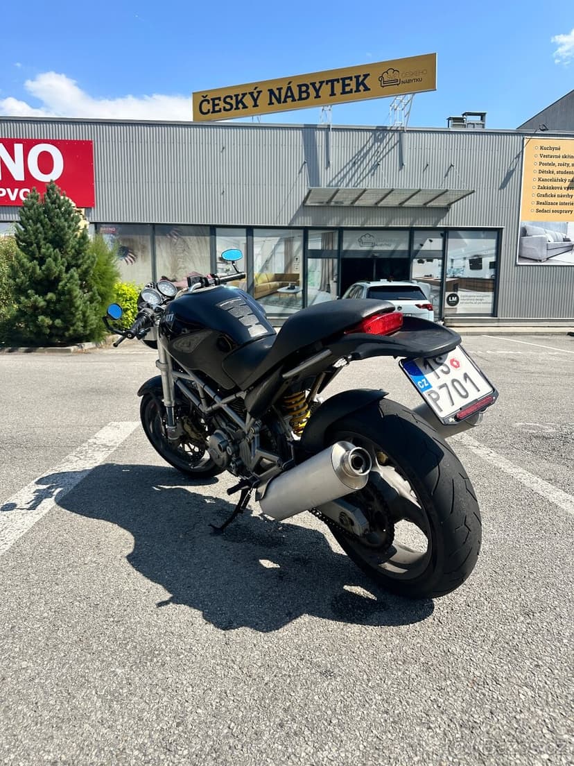 Ducati Monster 620 r.v. 2004