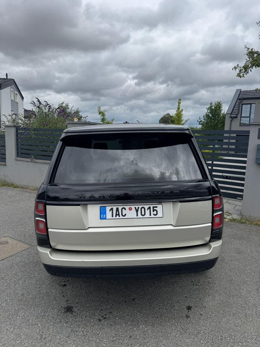 and Rover Range Rover 4.4 SDV8 Autobiography-luxusní výbava