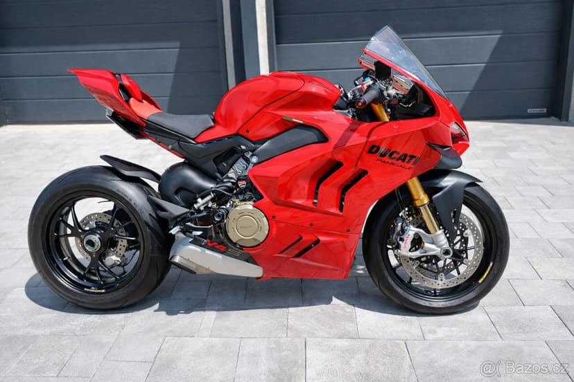Ducati Panigale V4S stav novej motorky 3700 km