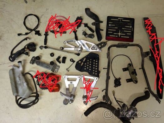 Suzuki GSXR750W díly 92-95