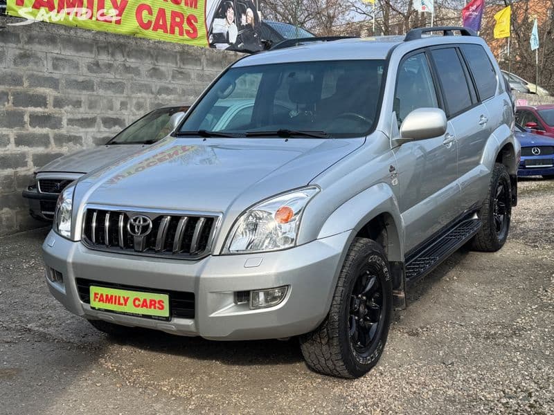 Toyota Land Cruiser, 3.0,PRAVIDELNÝ SERVIS