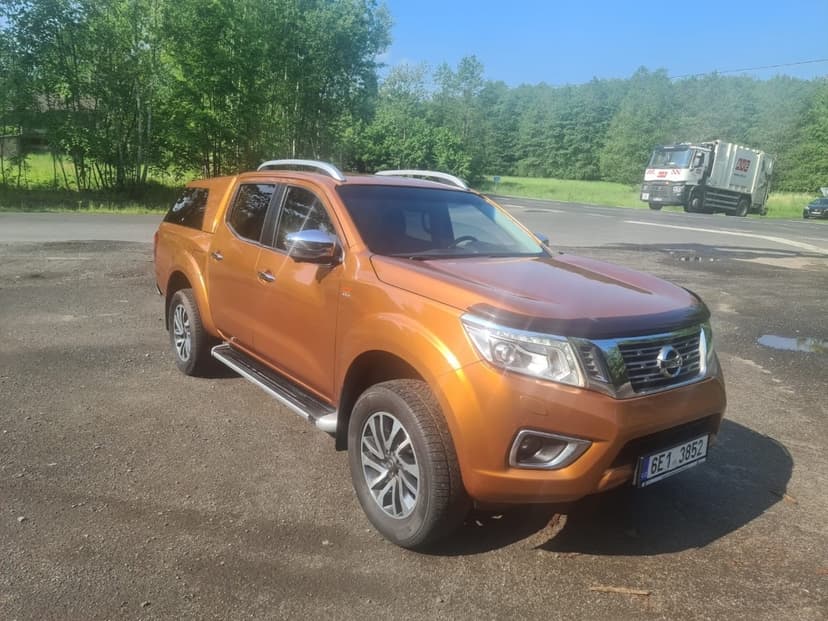 NISSAN NAVARA