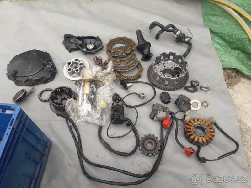 suzuki Gsx-r 600 - 750 k4-k5 dily