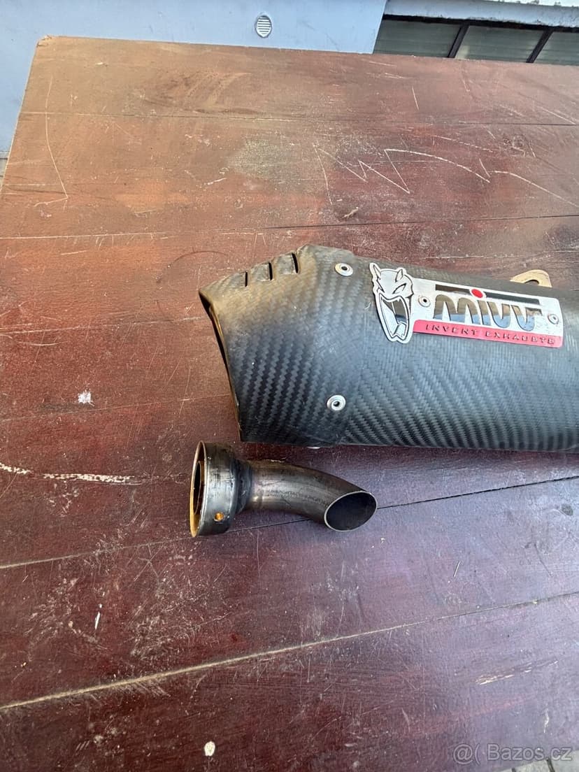 Laděný výfuk yamaha mt-09