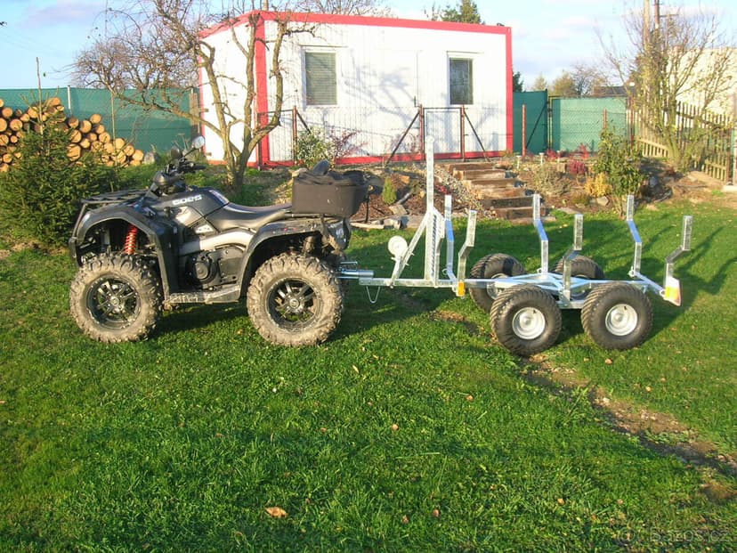 Přívěsný vozík 2 v 1 vyvážečka dřeva