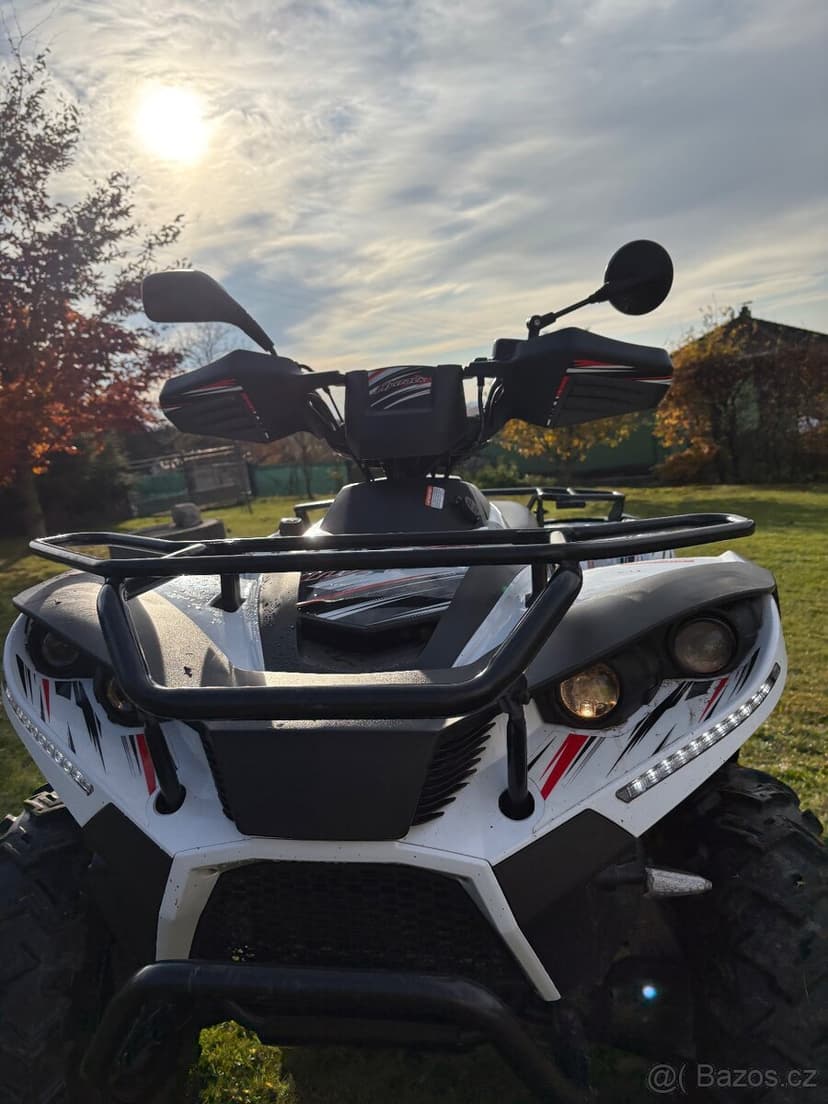 Čtyřkolka Linhai 310 4x2