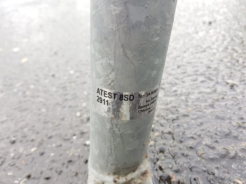 Toyota Hilux, Prodám speciální zahrádku, rampu