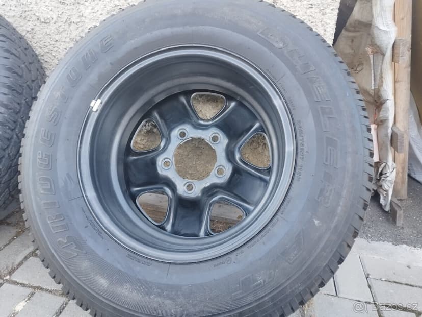 Toyota land cruiser R17 NOVÉ