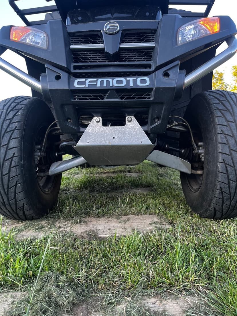 CF moto gladiator x8