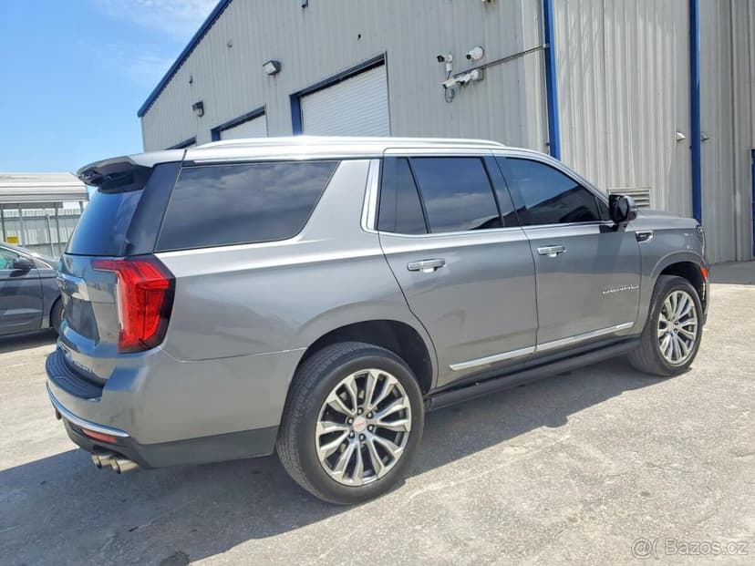 GMC Yukon Denali 2021