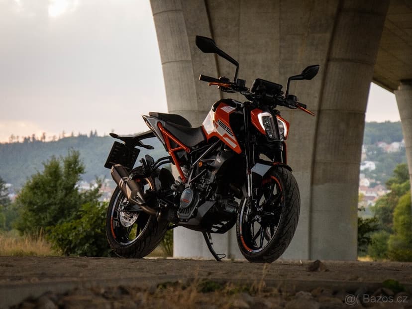 KTM DUKE 125
