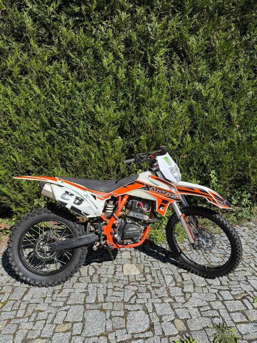 X motos 250