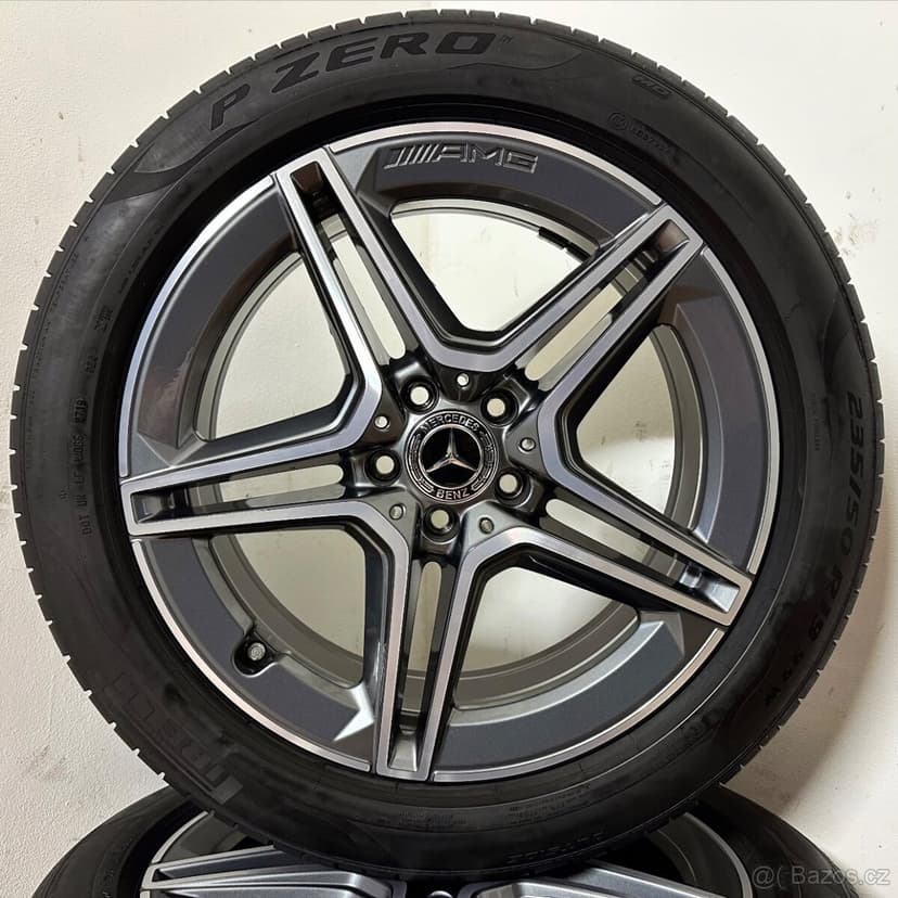 MERCEDES GLA AMG 5x112 R19 ET53+LETNÍ 235/50R19 7mm ANTRACIT