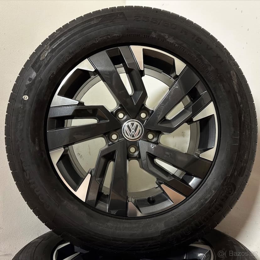 NOVÁ VW AMAROK 5x120 R18 ET45+LETNÍ 255/60R18 7,5m