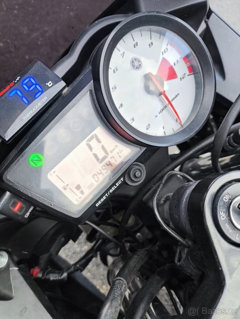 Yamaha YZF-R125 – TOP stav, motor po repasu