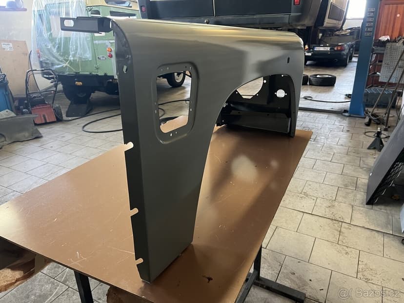 Prodám blatnik na Defender