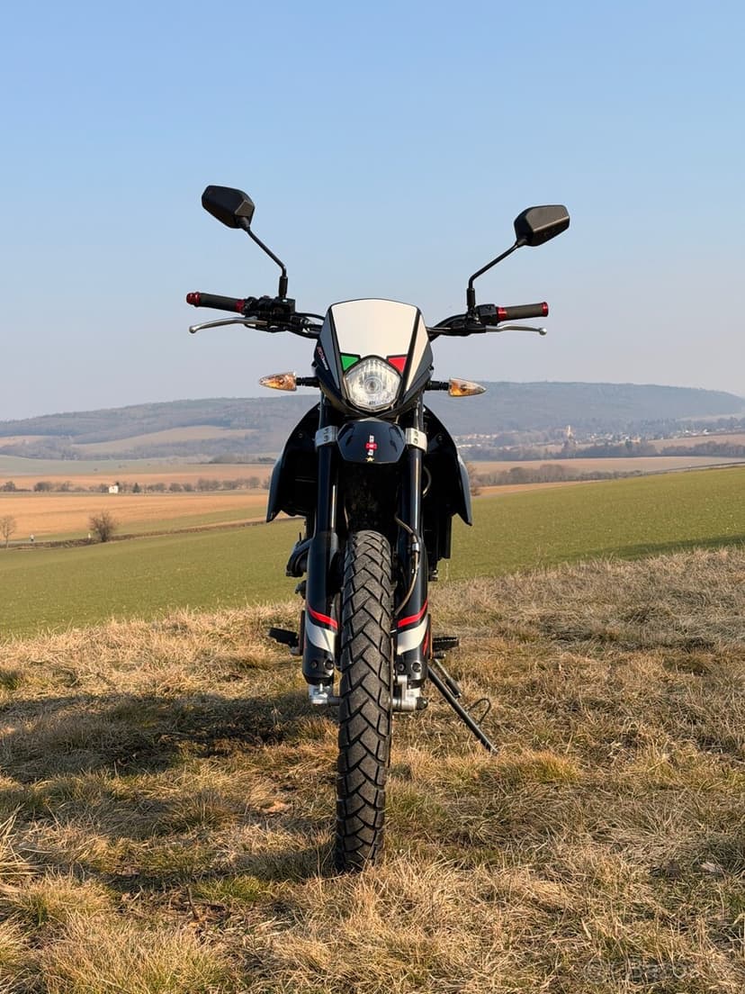 Aprilia RX 125 (2021) – 1. majitel, servisovaná, 7 361 km