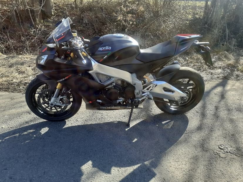 Aprilia Rsv4RR APRC