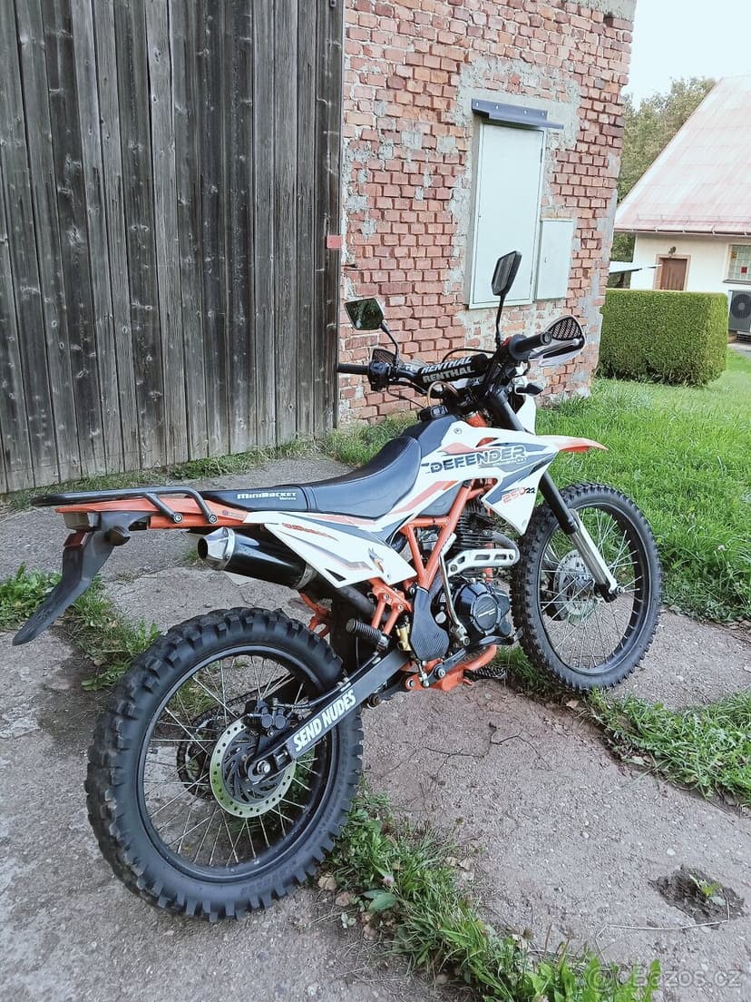 Mikilon defender 250rr