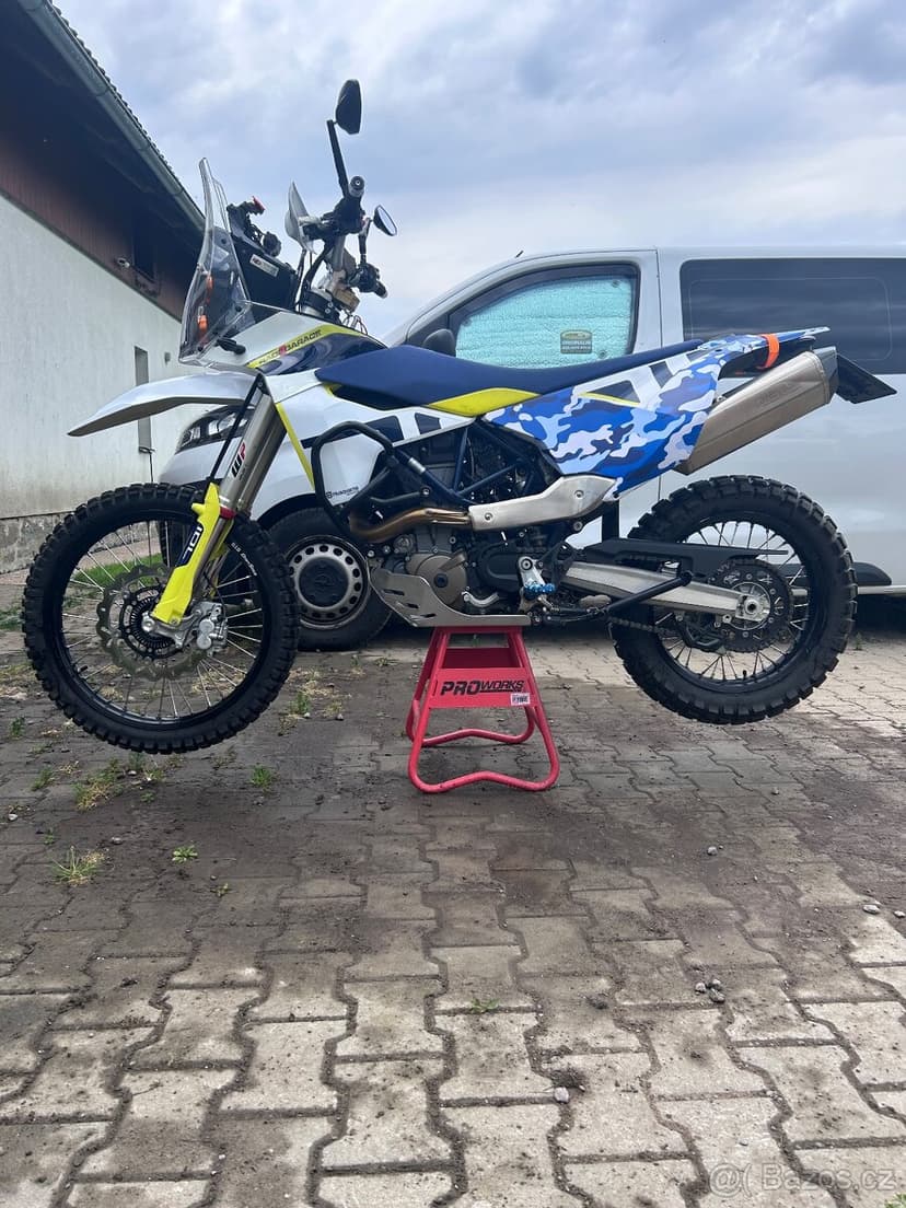Husqvarna 701 enduro rally