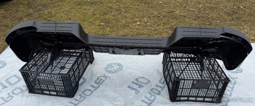 Zadní nárazník Toyota Hilux GR Sport
