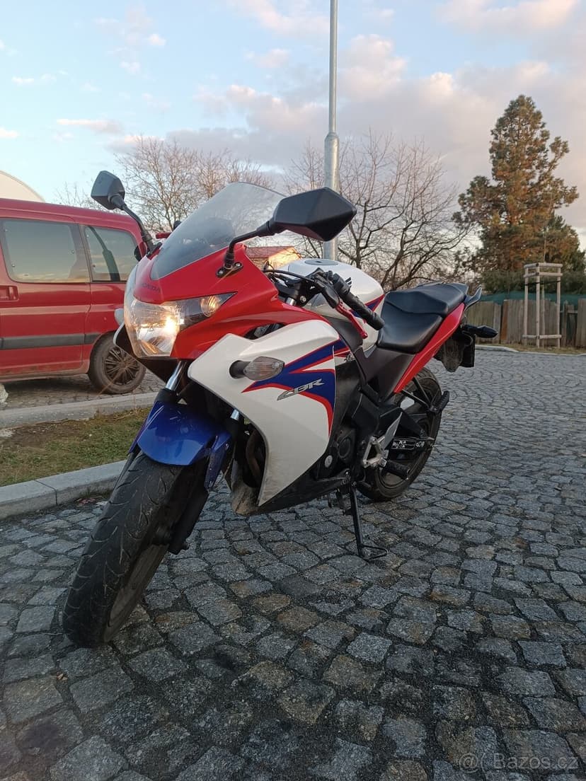 Honda CBR 125R 2012