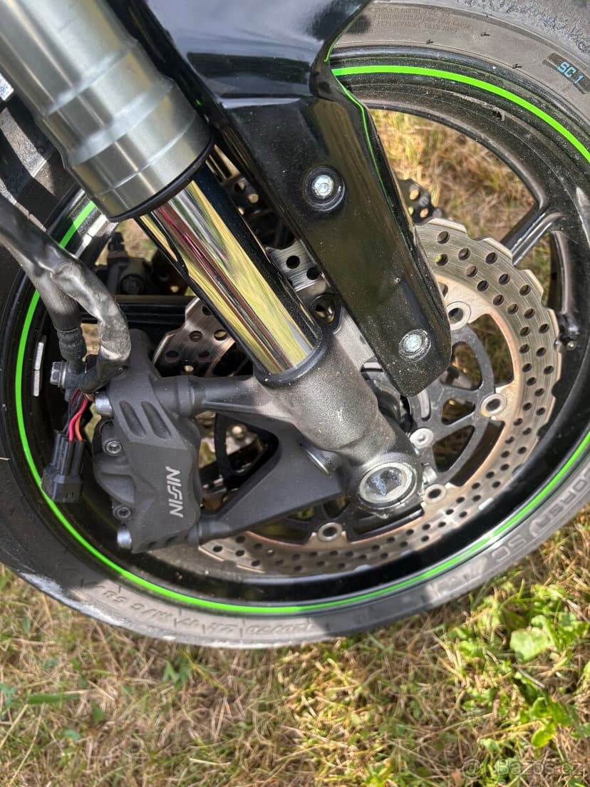 Vidlice kolo bryle brzdy na Kawasaki Zx6R Ninja 09-12