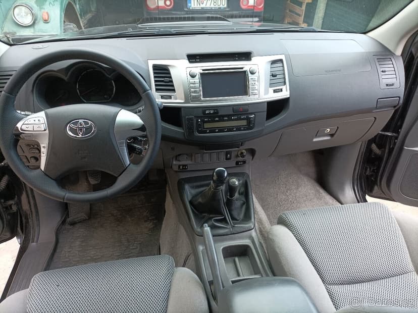 toyota Hilux 3.0  4x4 manuál ✅✅✅