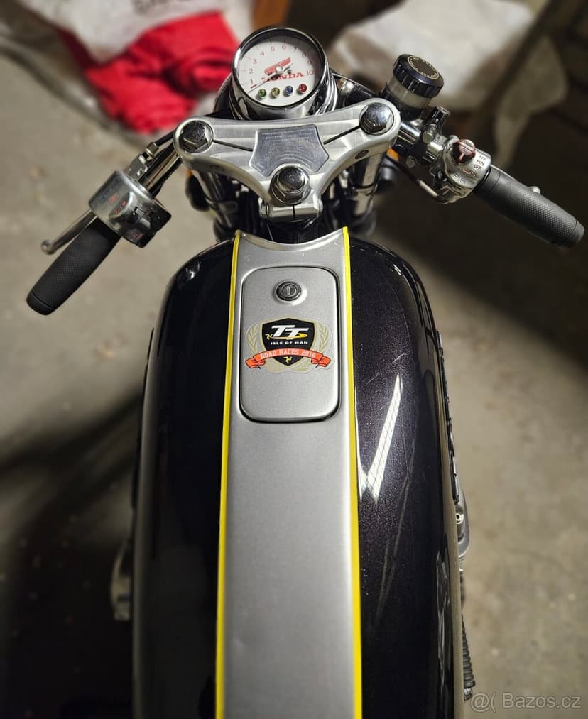 Honda CB 750 cafe racer