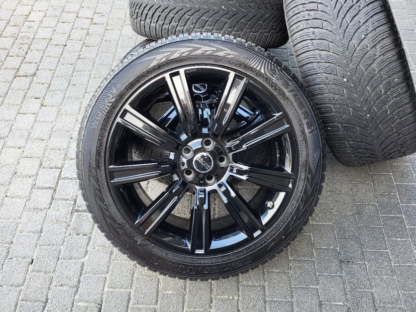 Zimní originální alu kola 275/45/21 Range Rover Sport