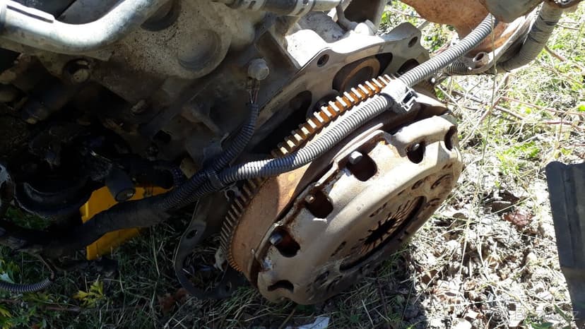 Toyota Hilux 2.5 D rv 2011