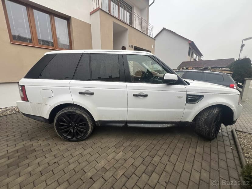 Range Rover Sport 3.0 SDV6 180 kW | MOTOR PO REPASI | 2012 |