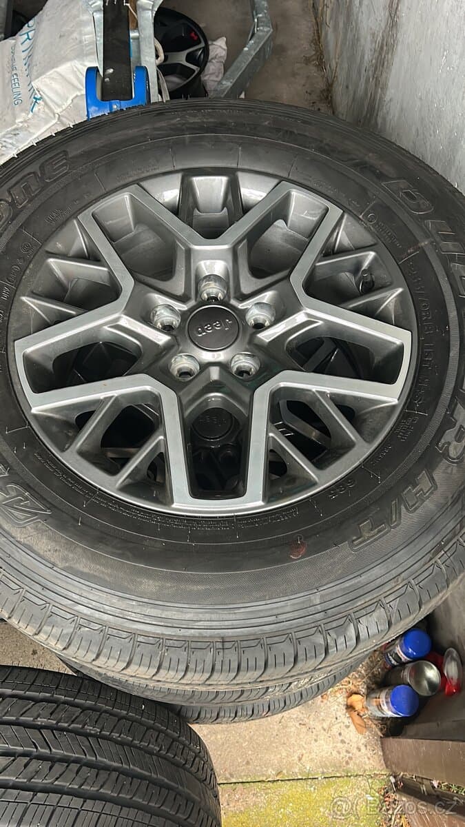 Alukola Jeep Wrangler nová 255/70 r18 sada 5ks