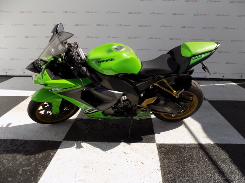 Kawasaki Ninja ZX10R/Akrapovič/