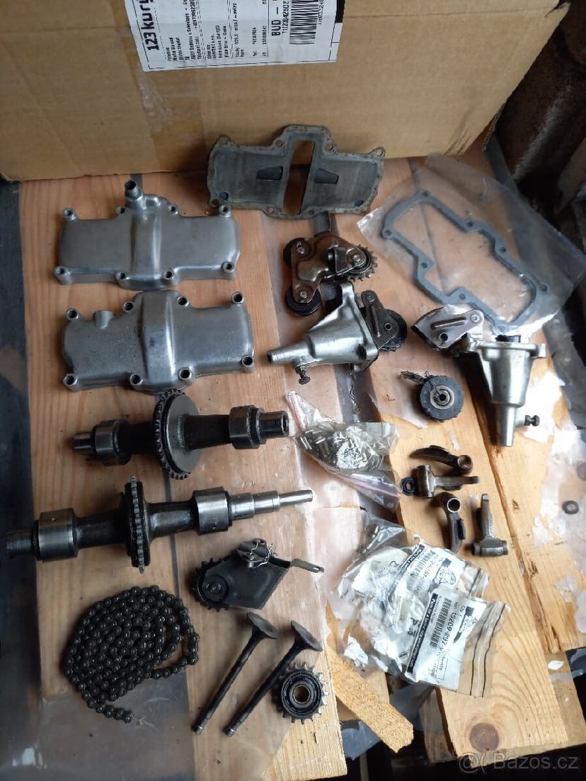 Honda CB 450 DOHC - Díly - Manuál