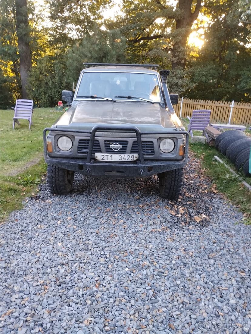P: : Nissan Patrol GR Y60 wagon, 2,8 TD