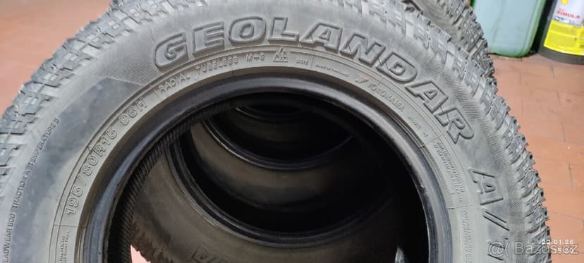 Prodám pneumatiky Nový Suzuki Jimny