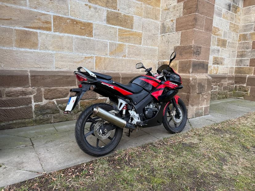 Honda CBR 125R