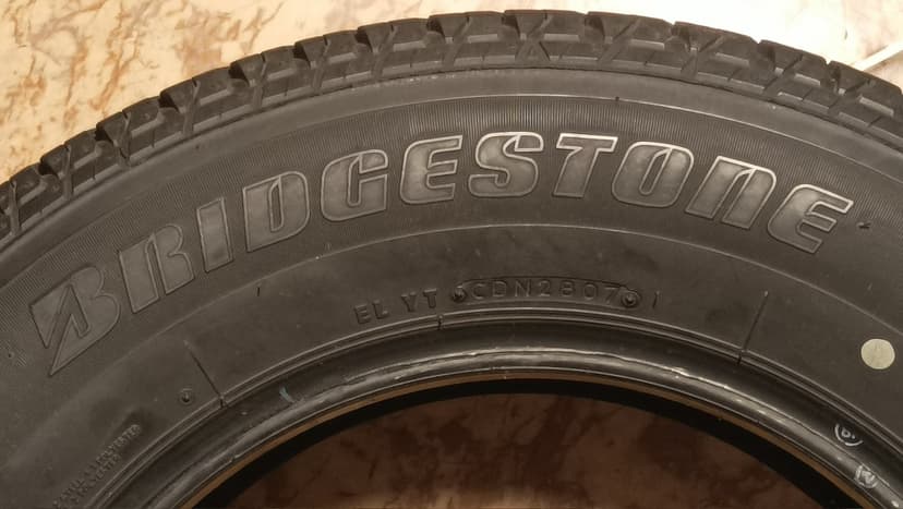 Letni pneu Bridgestone Dueler H/T 684 205/70R15 M+S