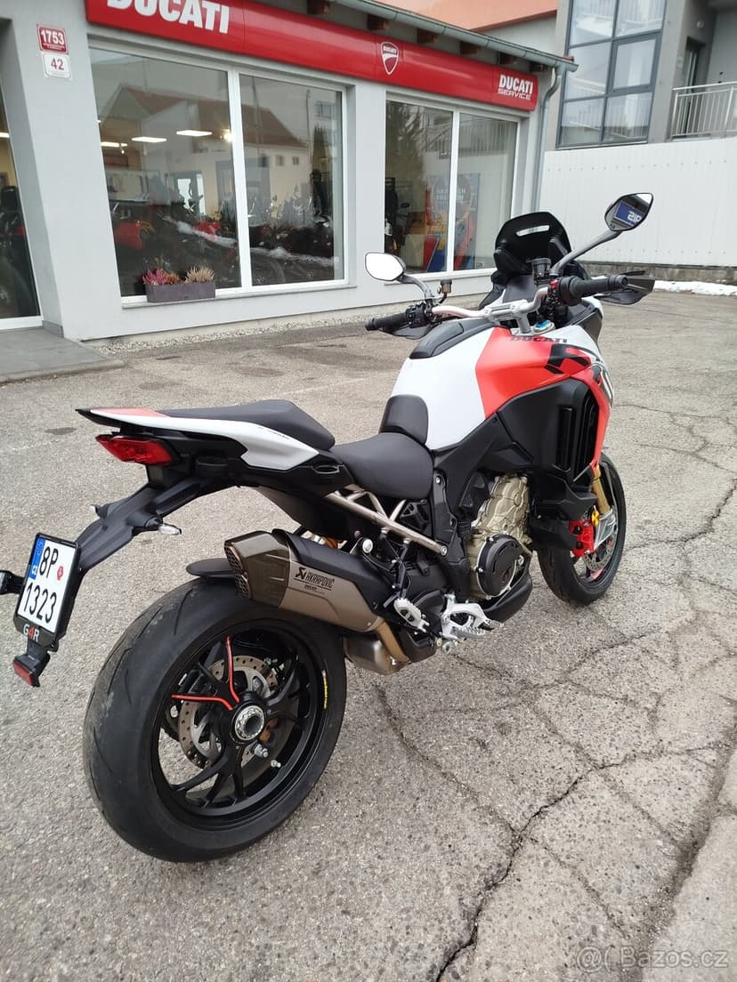 Multistrada V4 RS, ČR, 1. MAJITEL, - DPH, POUZE 2 100 KM