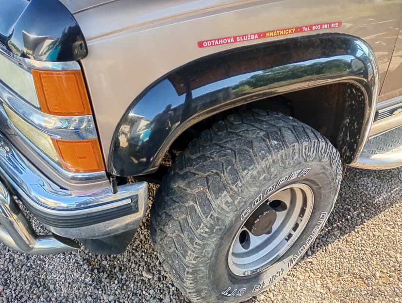 CHevrolet Suburban -DIESEL- 4x4