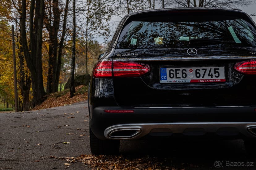 Prodám Mercedes E220D 4 Matic All-Terrain DPH