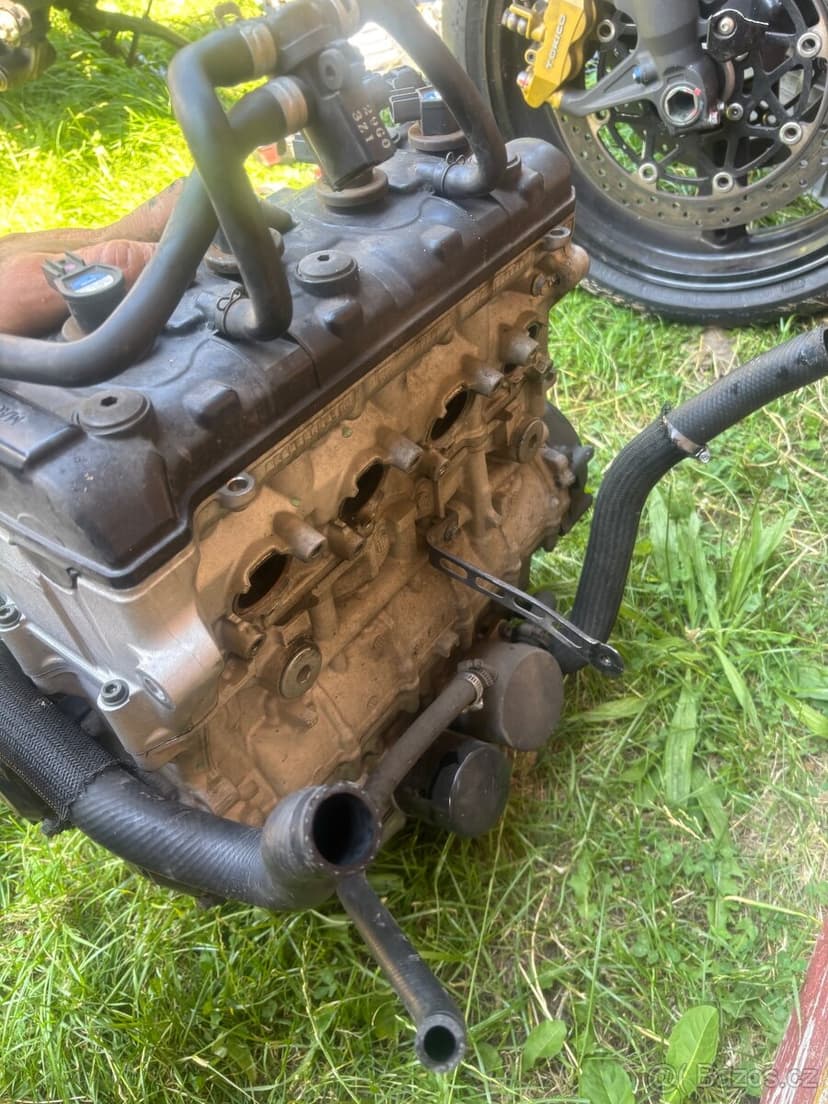 Motor na Suzuki Gsxr 600 04-05 typ N727