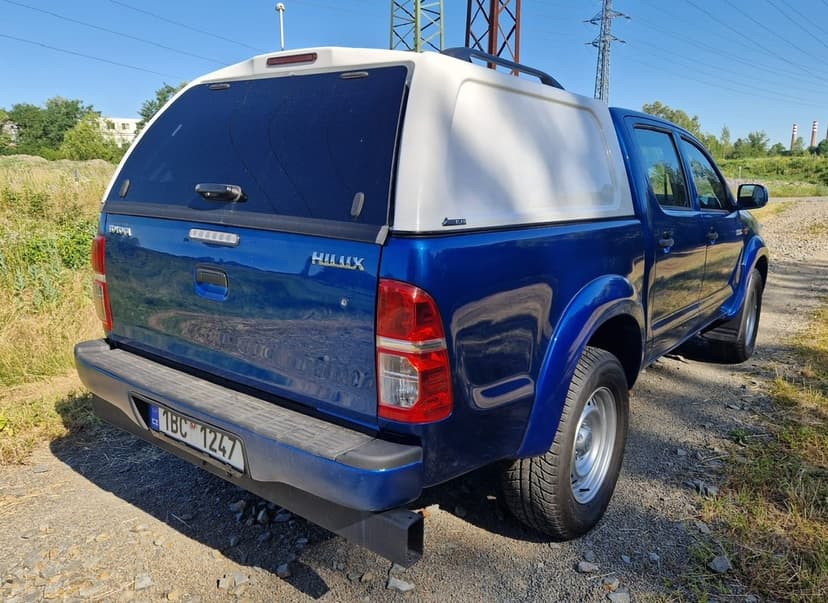 Toyota Hilux 2,5 D-4d, DoubleCab 106 kW, 1 majitel, ČR,
