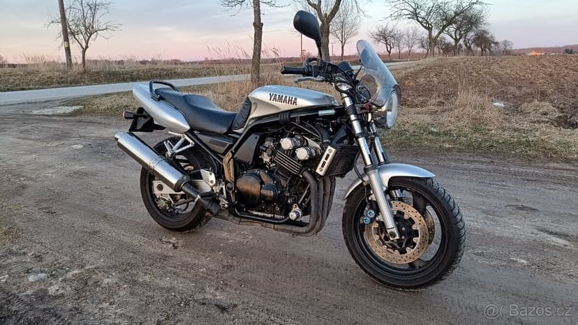 Yamaha fzs 600 Fazer