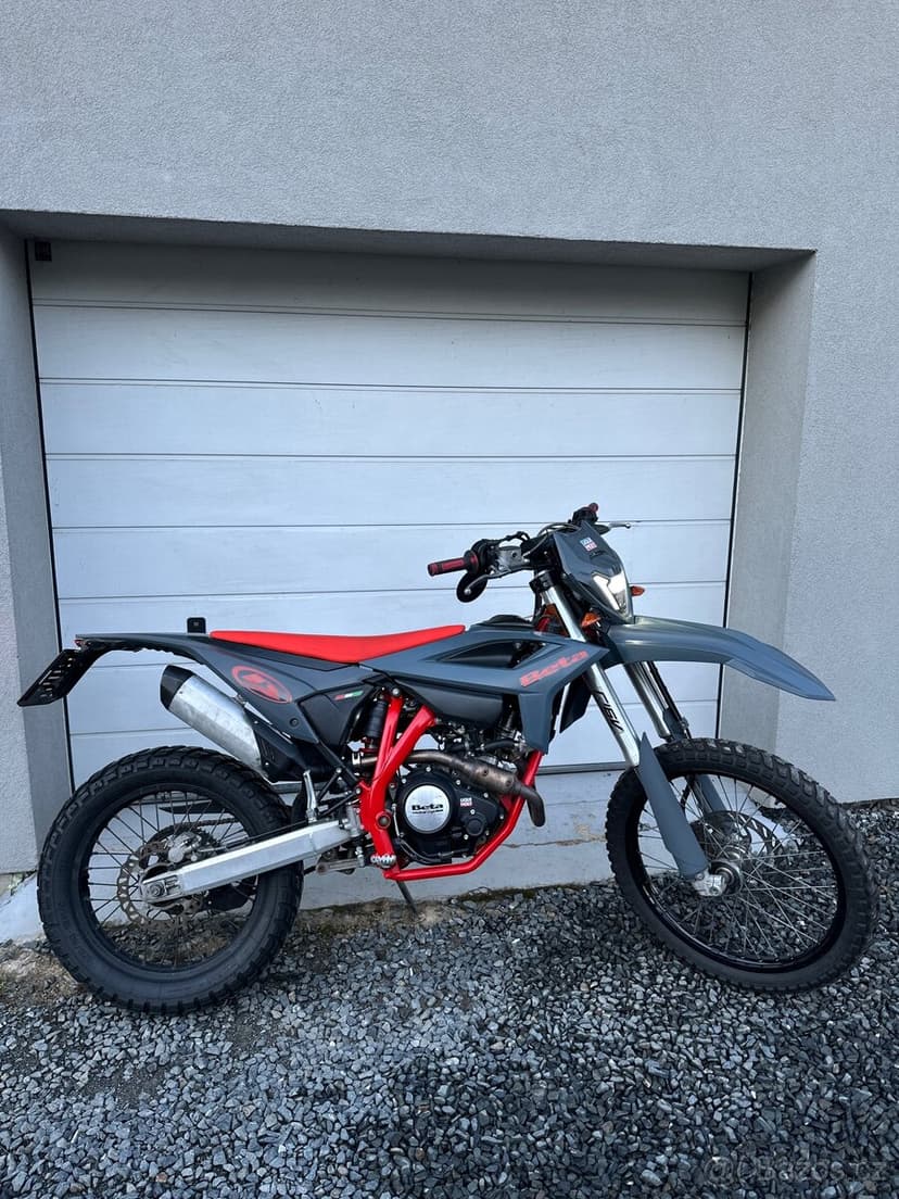 Beta RR 125 LC