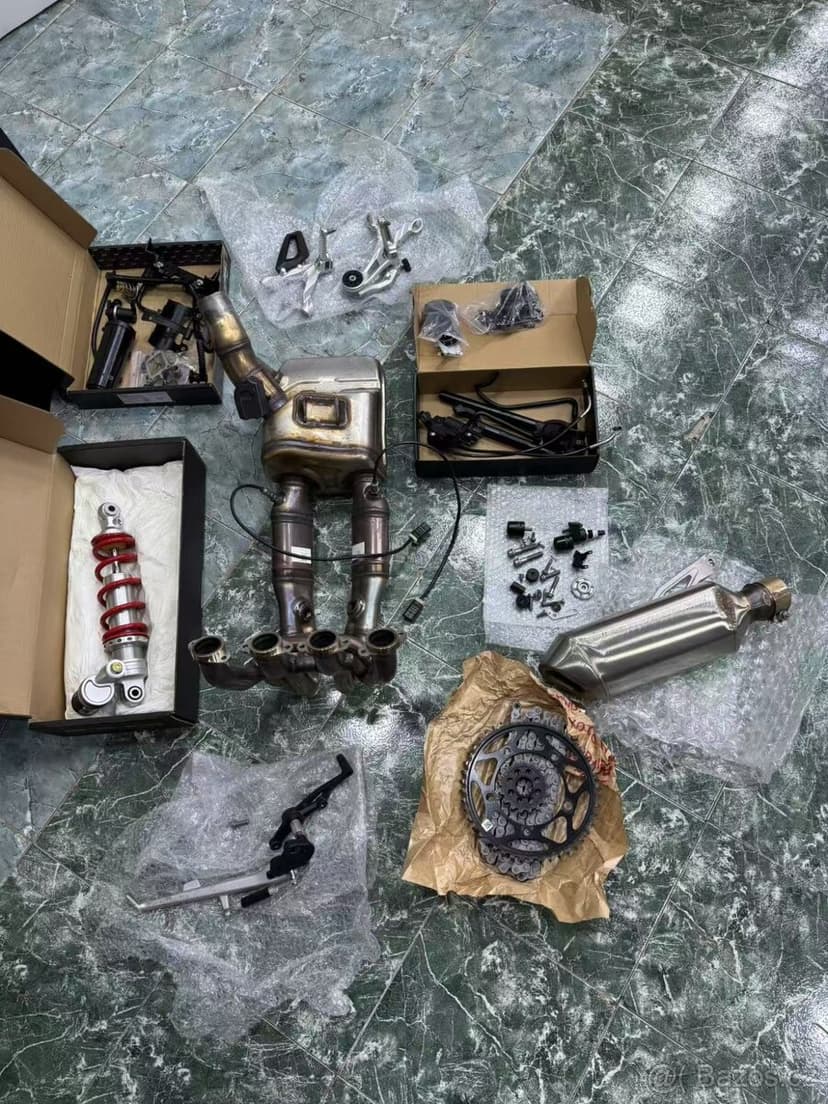 Originál díly BMW S1000RR 2019-2025